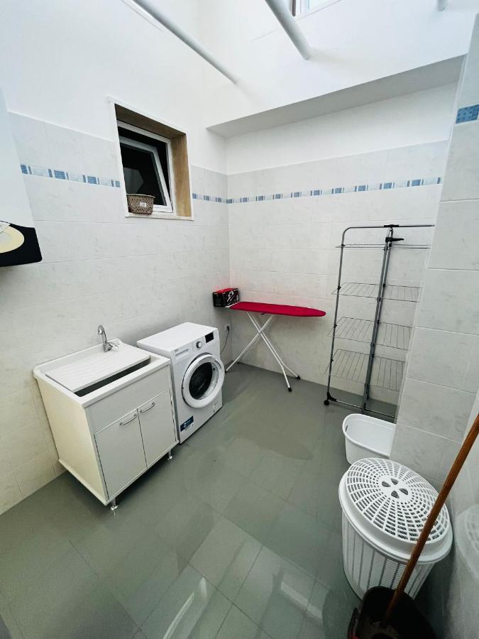 Shuby Home San Pietro Vernotico Exterior foto